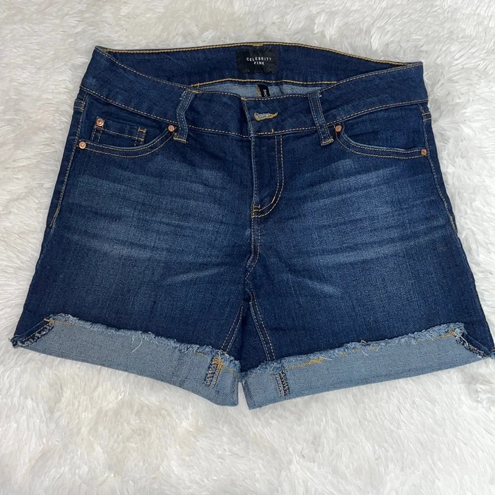 NWOTCelebrity Pink Shorts Sz 3/26